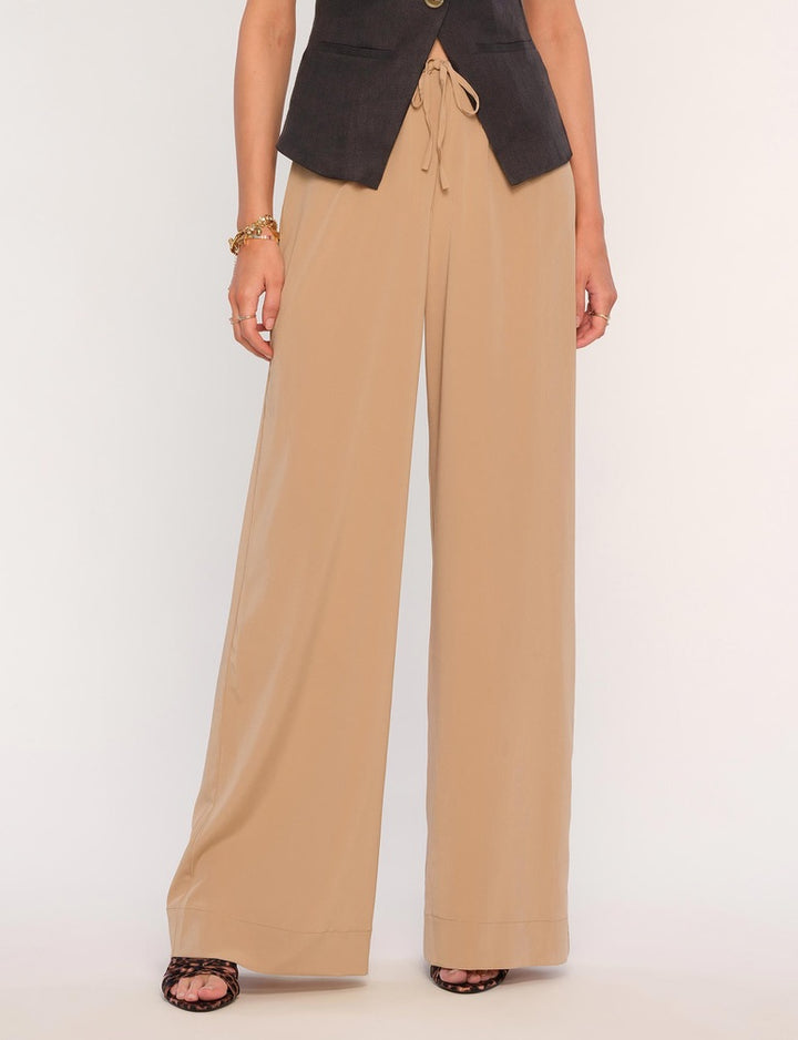 Hallie Pant