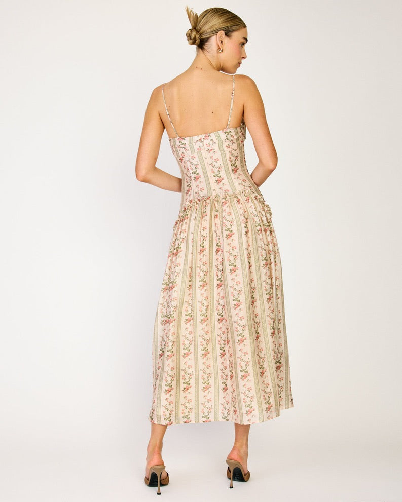 whitney maxi dress Black bequeendress Its flattering square neckline and body Whitney Maxi Dress Hazel
