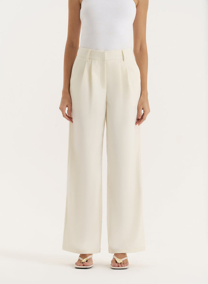 Kellie Trouser
