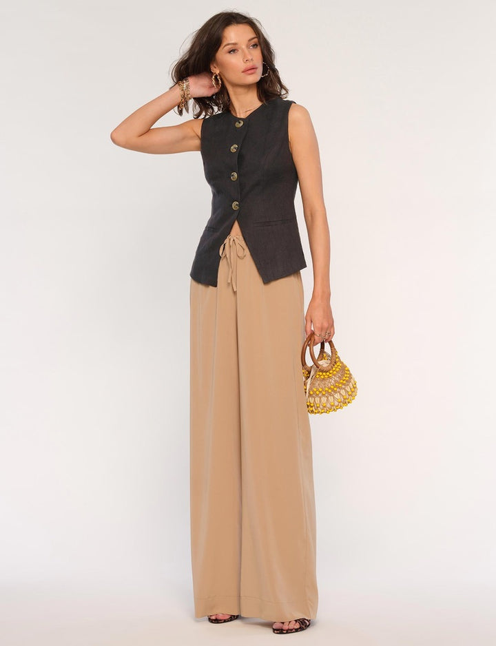 Hallie Pant