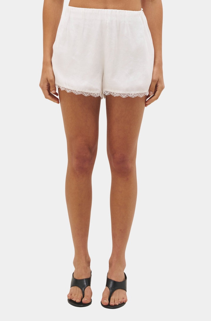 Liora Short
