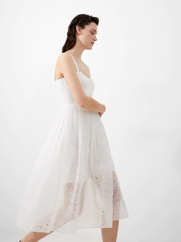 French Connection Embroidered Lace sweetheart Neck Sleeveless midi Dress, Womens, 2, Summer White French Connection Embroidered Lace sweetheart Neck Sleeveless midi Dress, Womens, 2, Summer White