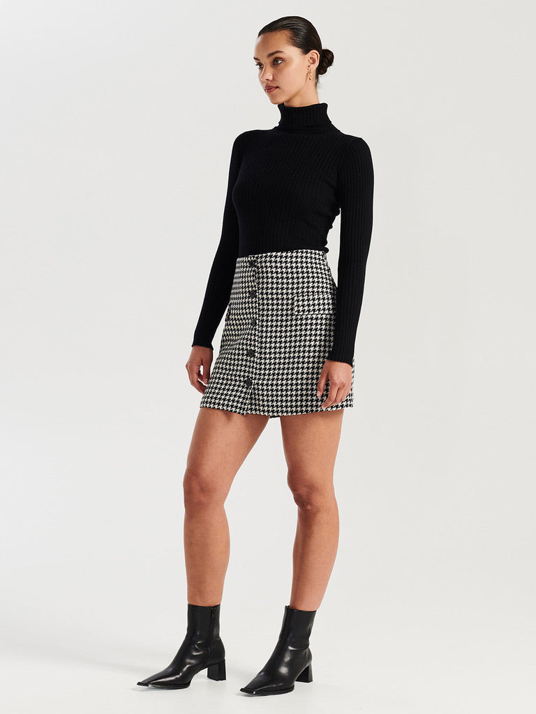 Bella Woven Mini Skirt