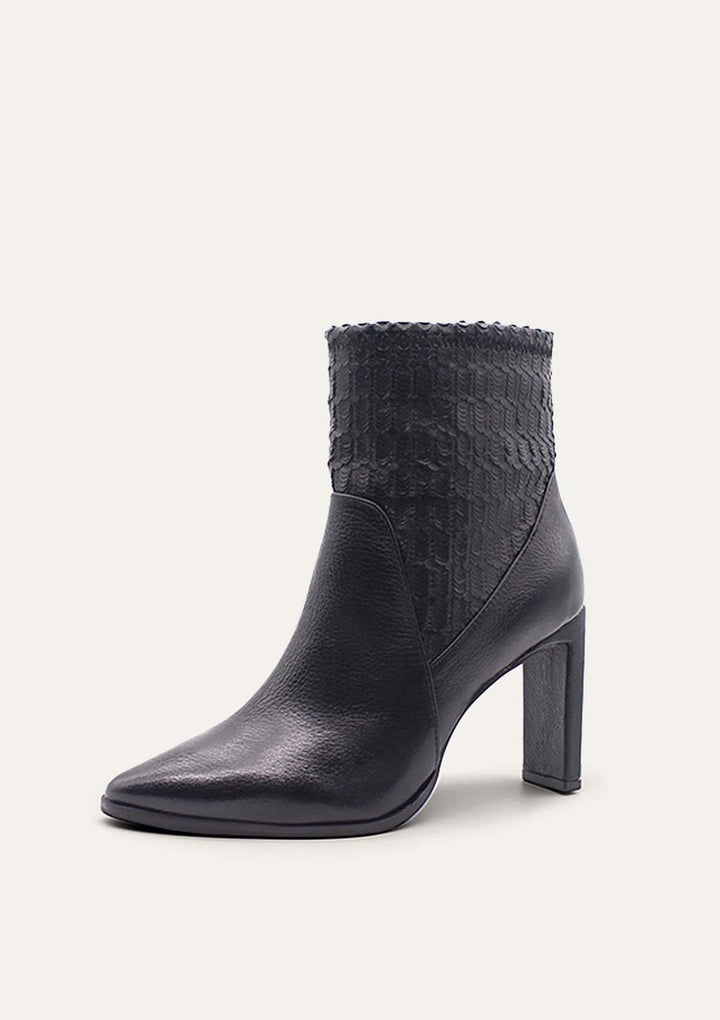 Kazan Heeled Bootie